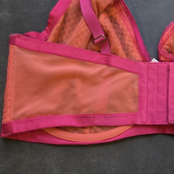 Cacique Underwire Bra 44G - Picture 5 of 8